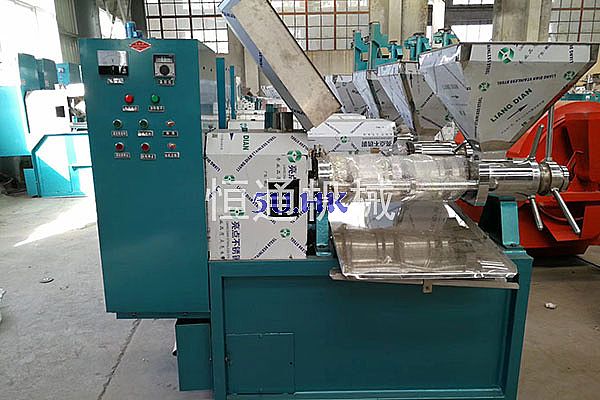 花生榨油機(jī)能不能使用220伏電